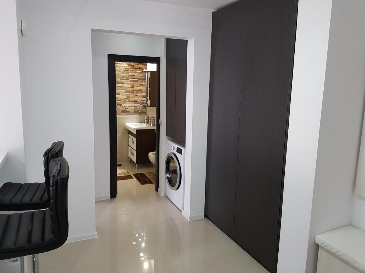 Seaside Home Apartment Мангалия Екстериор снимка